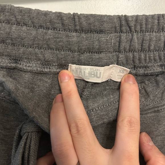 Barefoot Dreams Malibu Collection Joggers - Picture 5 of 10